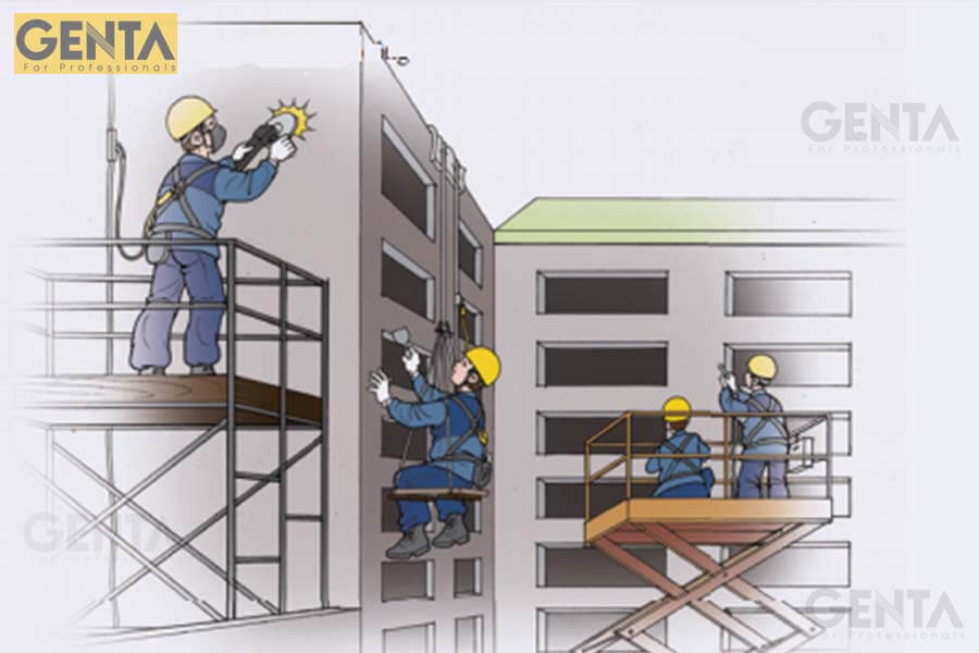 Thợ trát tường tuân thủ an toàn lao động