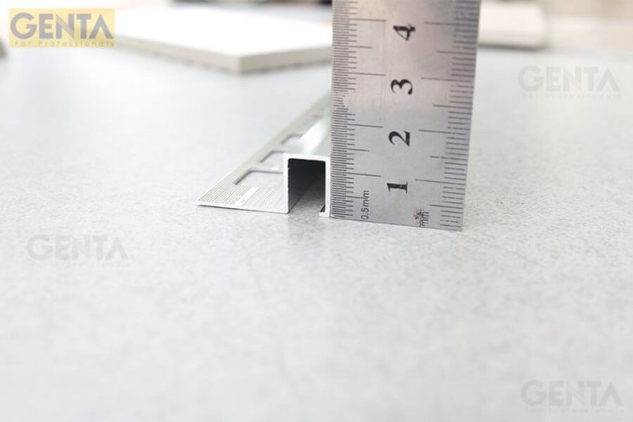 Nẹp nhôm bo góc vuông TSAP120 màu inox dùng cho gạch dày dưới 12mm